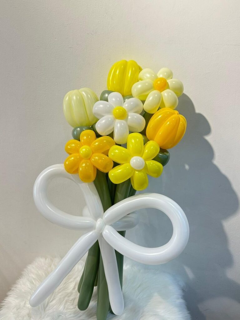 0421 氣球 花 花束 標準 - mix 花 黃色 系列 (klang valley delivery)