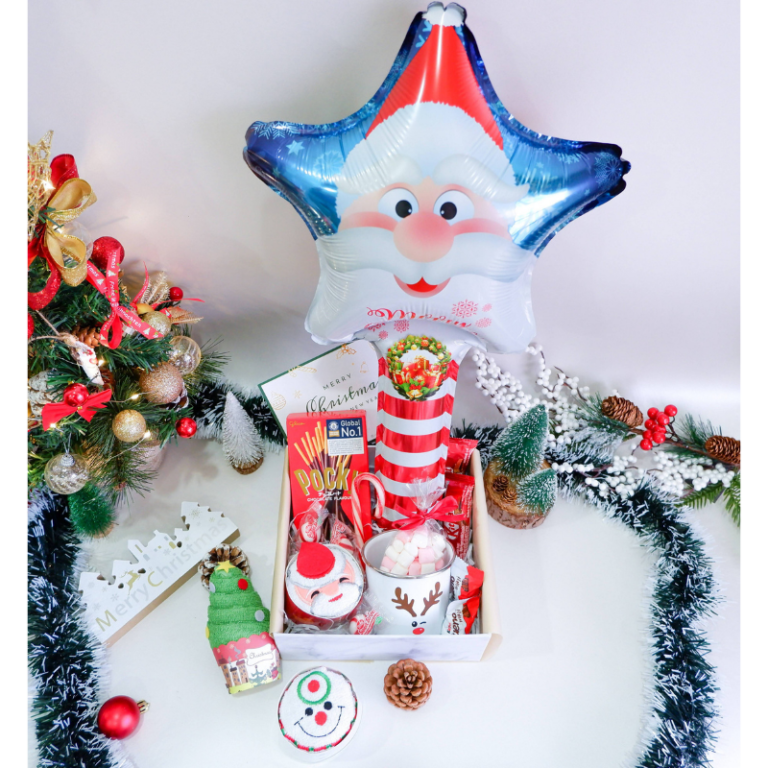 0647 聖誕老人 claus coming to town 禮物 套裝 聖誕 & 新 year (klang valley delivery)